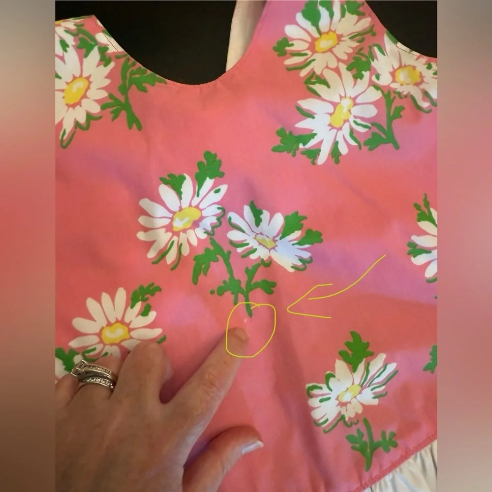 The Beaufort Bonnet Company Suzy Swing Set in Darien Daisy, Size 2T.